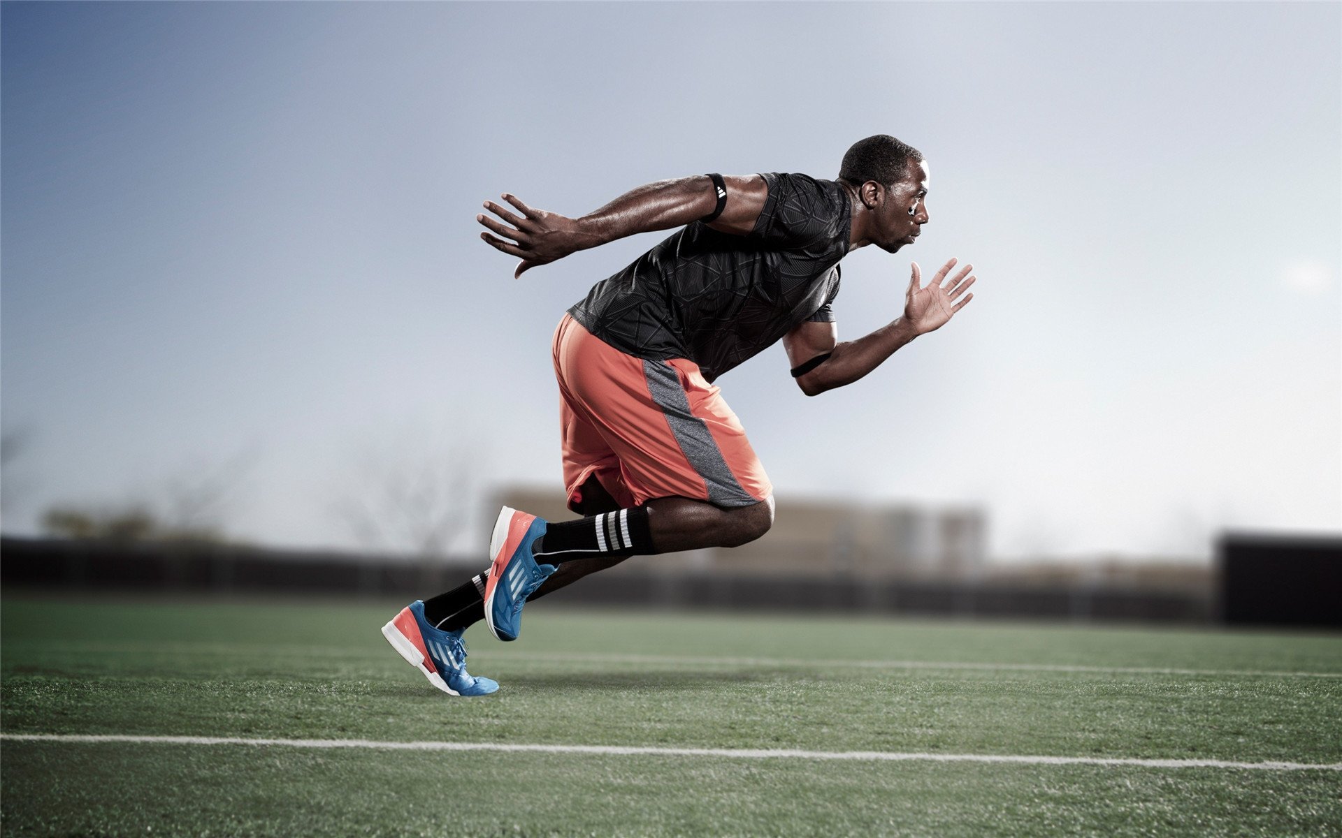 米兰体育app下载安装-国足球员体能状态监测报告,中国足球队体能测试标准